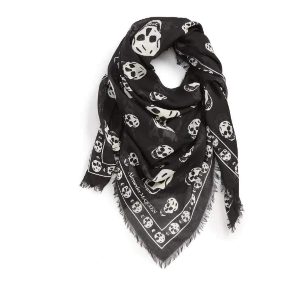 ALEXANDER MCQUEEN Skull Print Modal Scarf